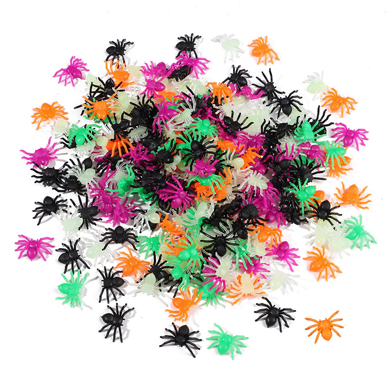 Outdoor Kids In An Indoor World - 50-200Pcs Halloween Mini Spiders Kids Tricky